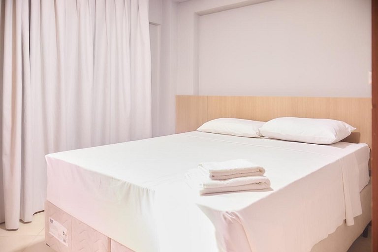 Quarto/Sala Mobiliado