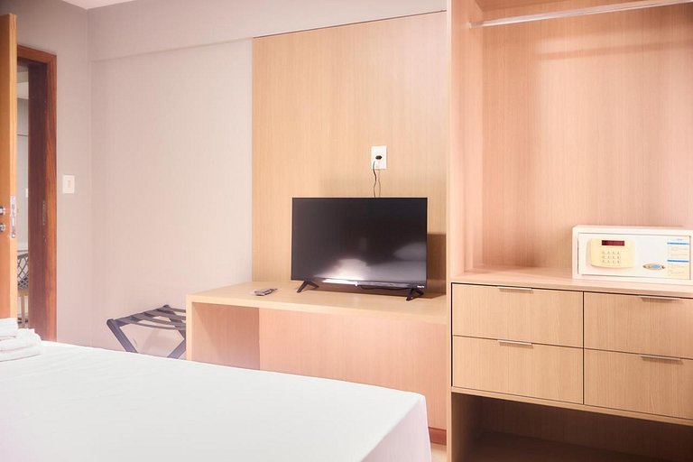 Quarto/Sala Mobiliado