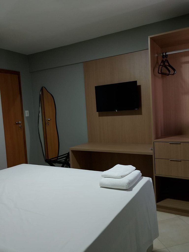 Ap Completo Quarto/Sala/Cozinha/Banheiro Mobiliado